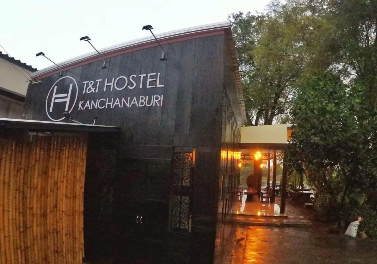 T & T Hostel Kanchanaburi Eksteriør billede